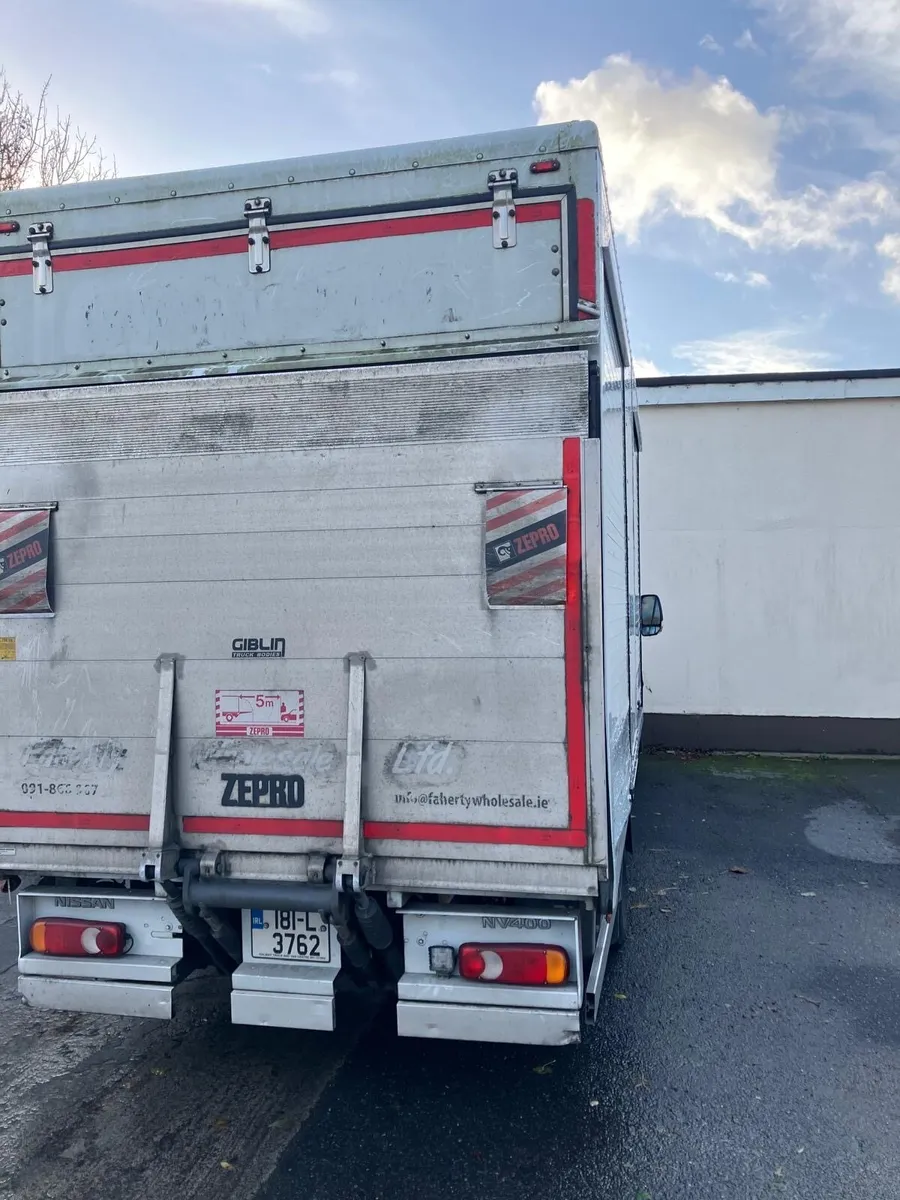 Nissan NV400 - Image 4