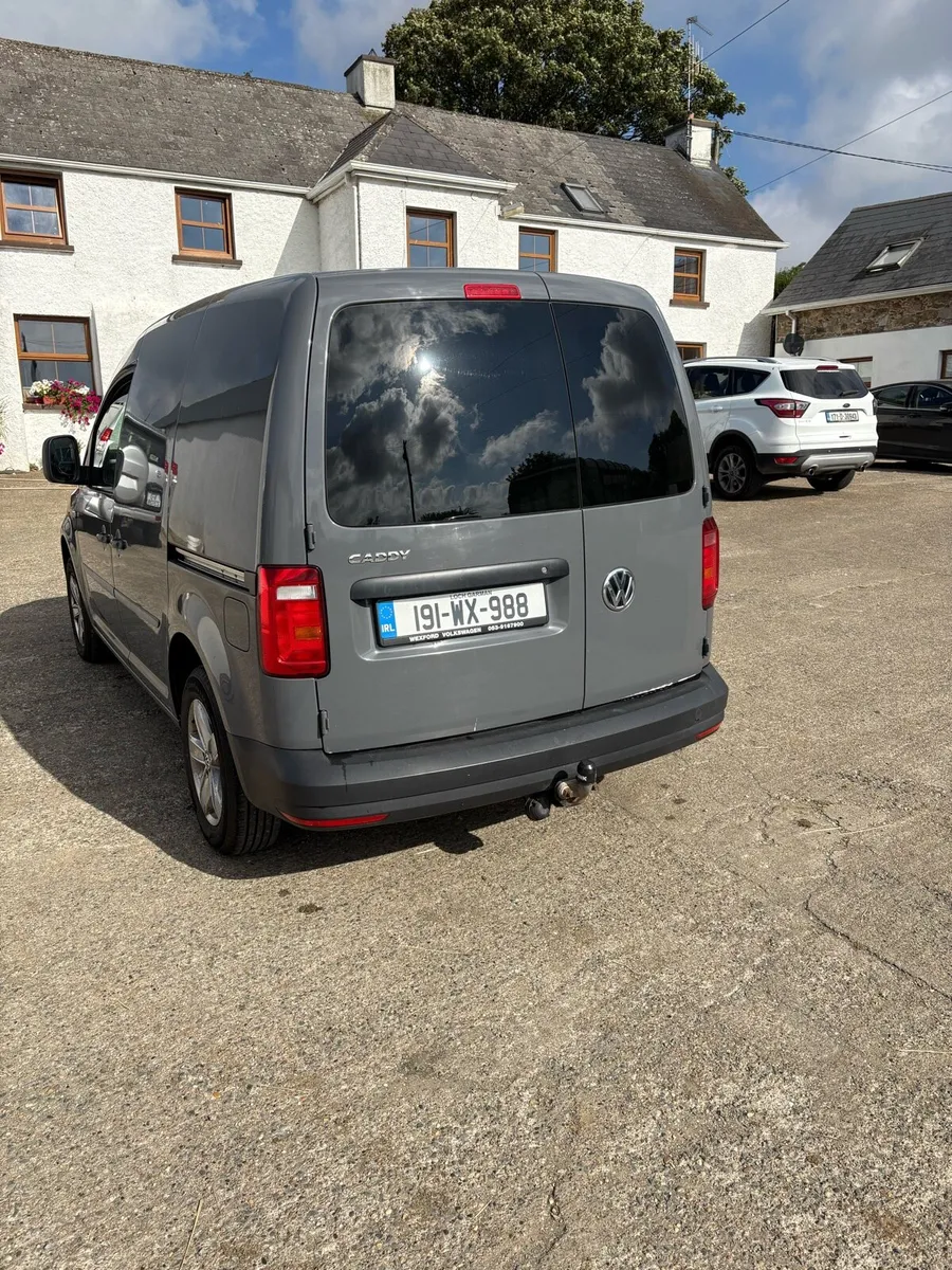 Volkswagen Caddy - Image 2