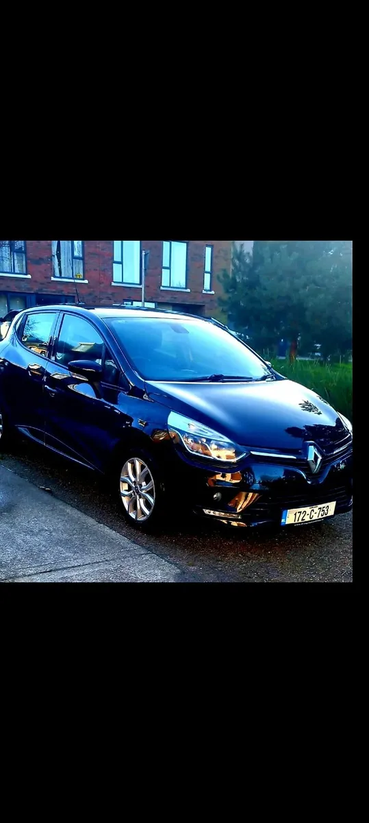 Renault Clio 2017 - Image 2