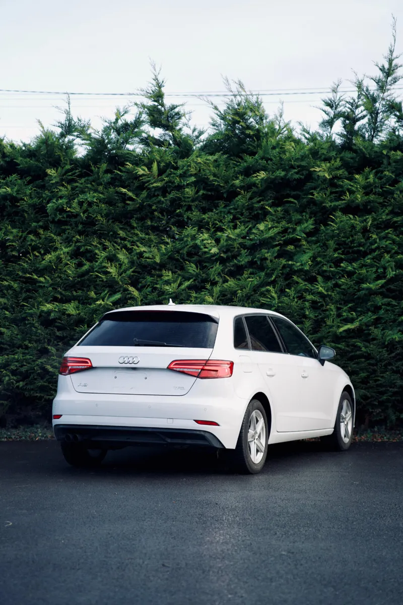🌟Audi A3 1.4 TFSI 2017 With Low Mileage🌟 - Image 4