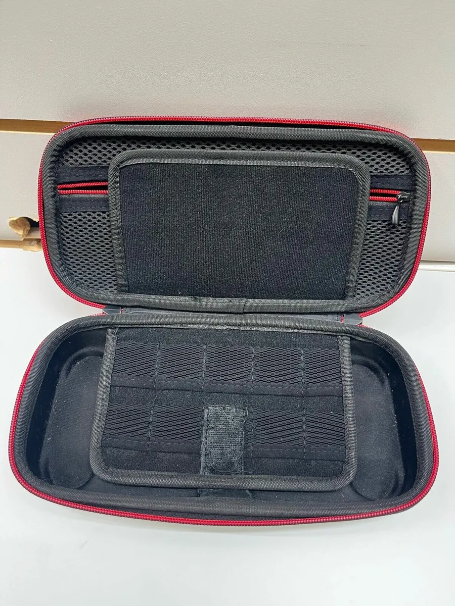 Nintendo Case - Image 1