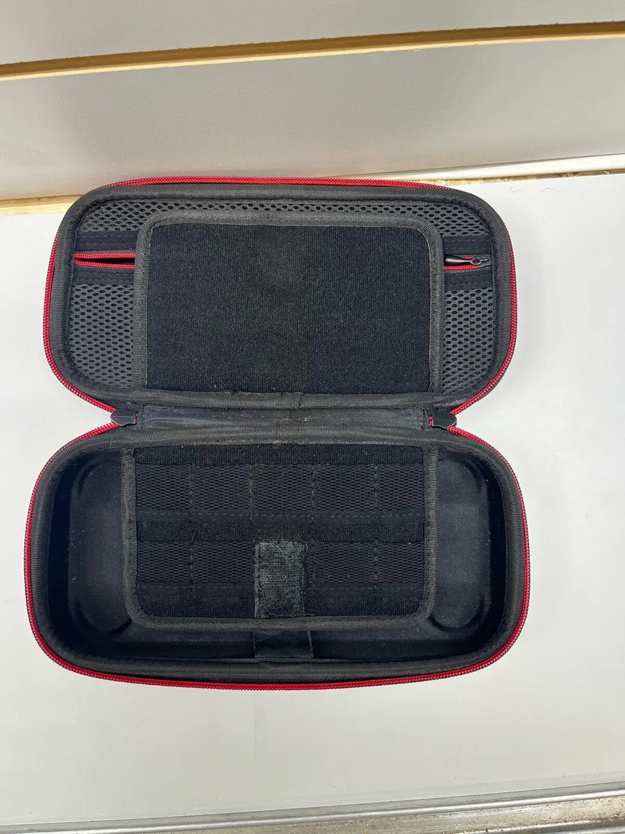 Nintendo Case - Image 2