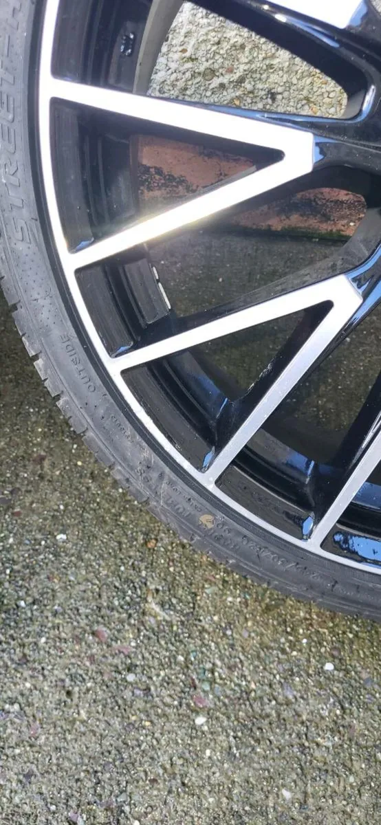 20" 5x112 DRC alloys and tyres - Image 4