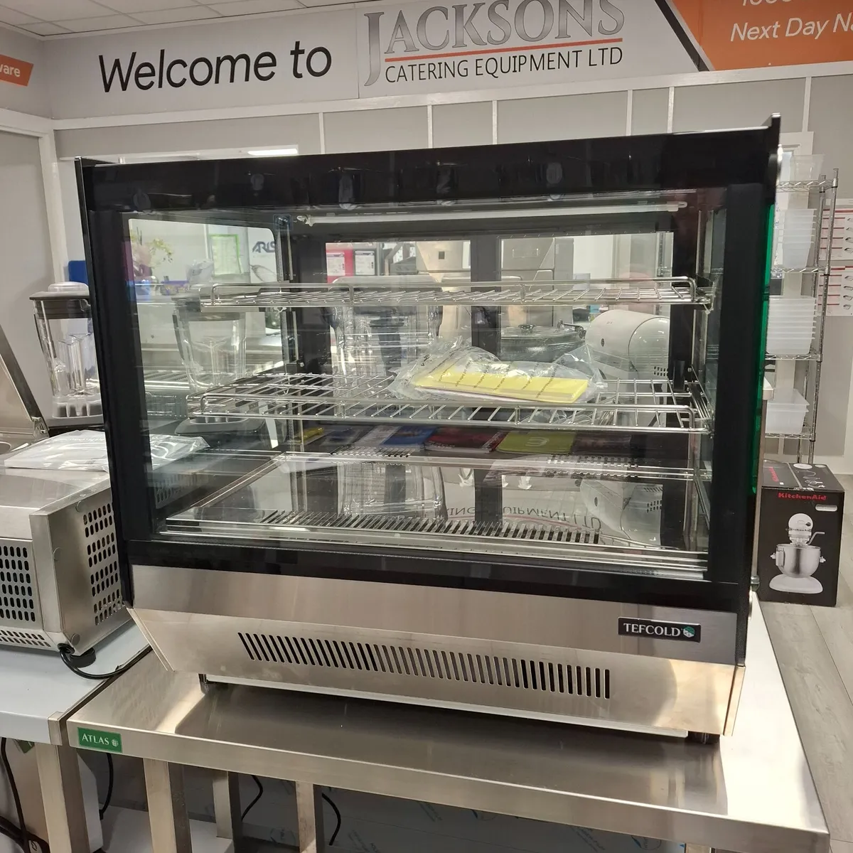 Tefcold Countertop Display Fridge - Image 3