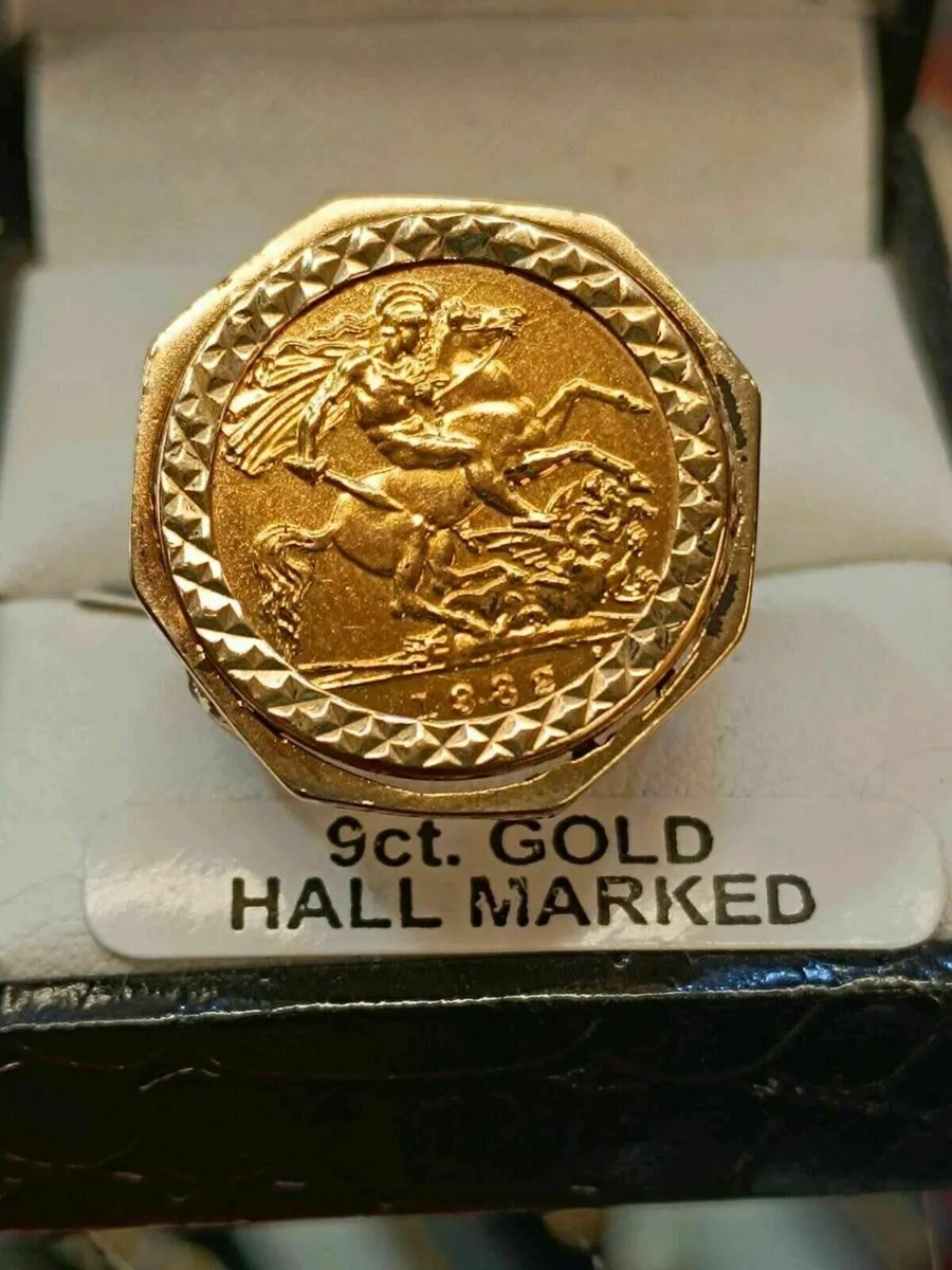 1982 Half Sovereign Ring - Image 1