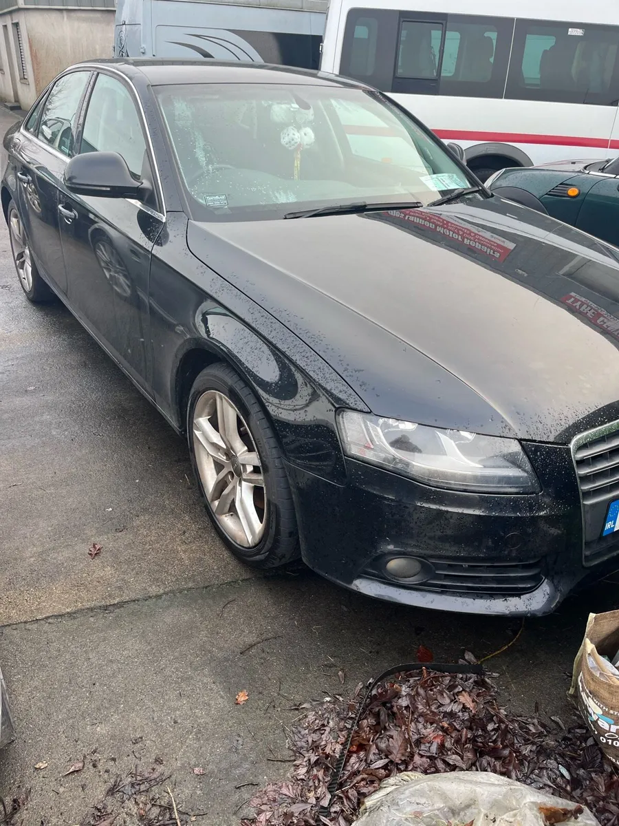 Audi A4 - Image 1