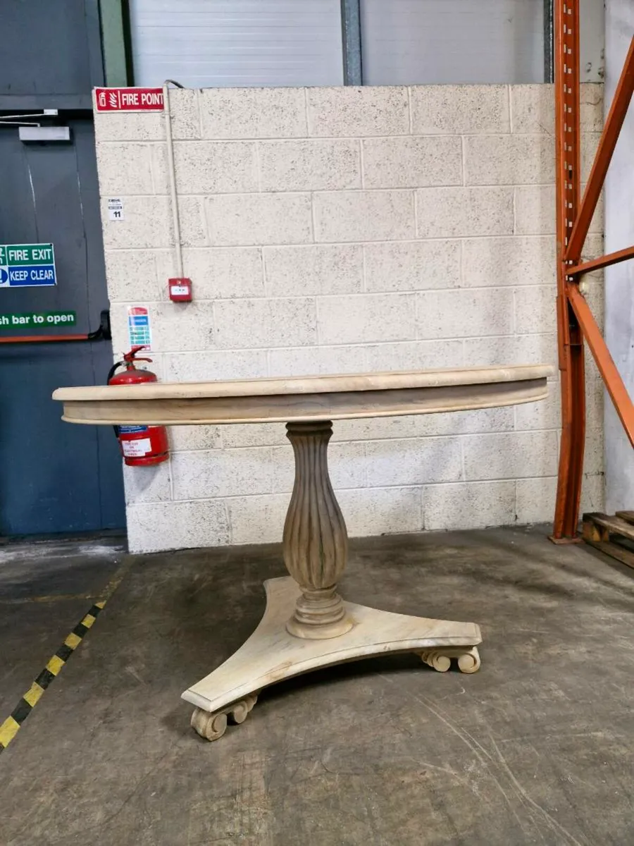 Dining table (solid mahogany) - Image 3