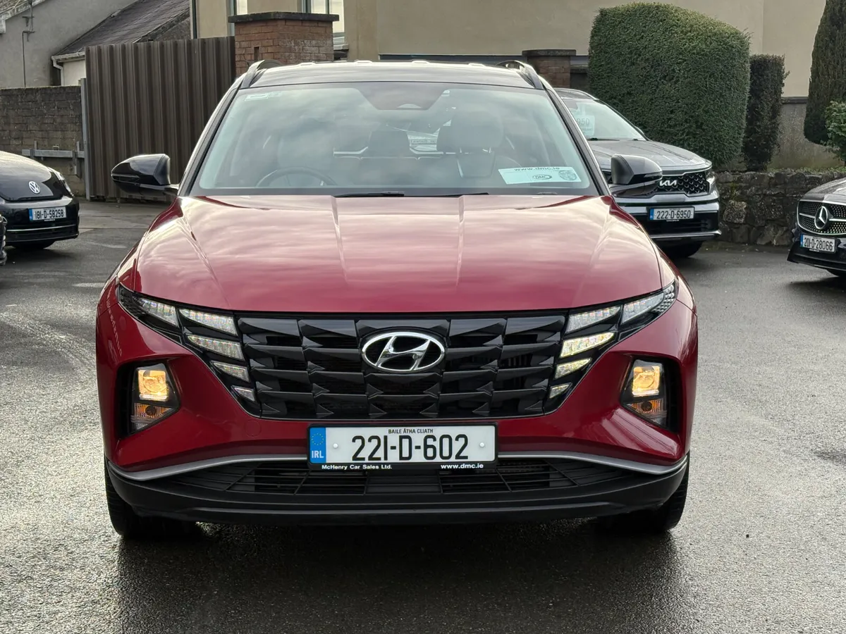 221 Hyundai Tucson Executive PHEV 4WD Auto - Image 2