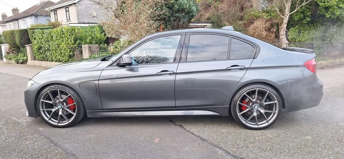 Bmw 3-series m-sport - 2016 - Image 3