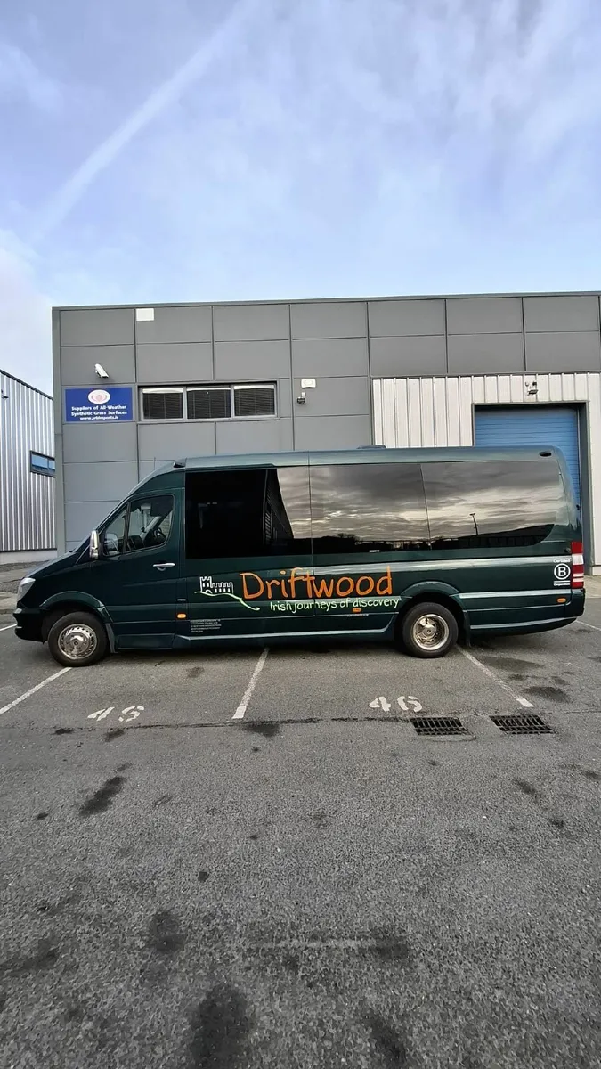 2016 Mercedes Sprinter 516 CDI 16 seater - Image 3