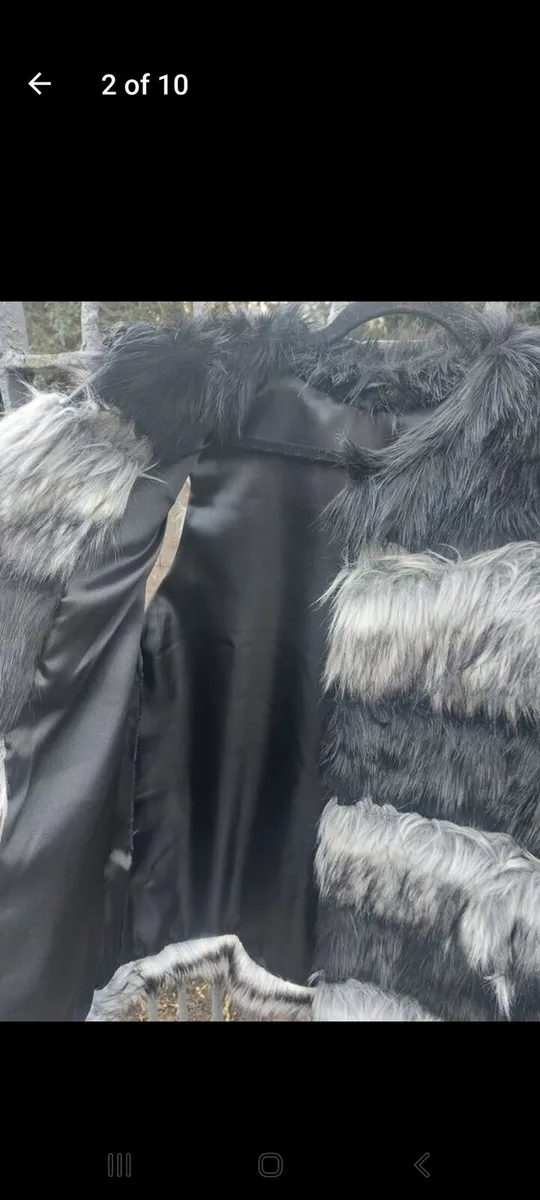 Faux fur Gilet (free post) - Image 2