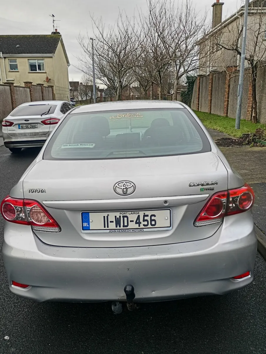 Toyota Corolla 2011 - Image 3