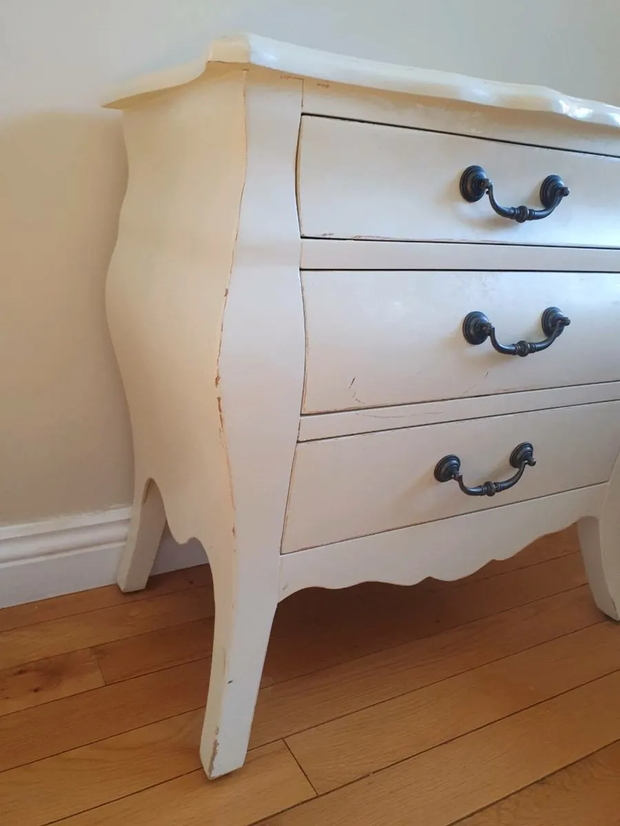 3 drawer dresser - Image 3
