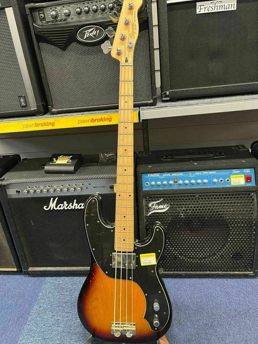 Squier Vintage Modified Bass - Image 3