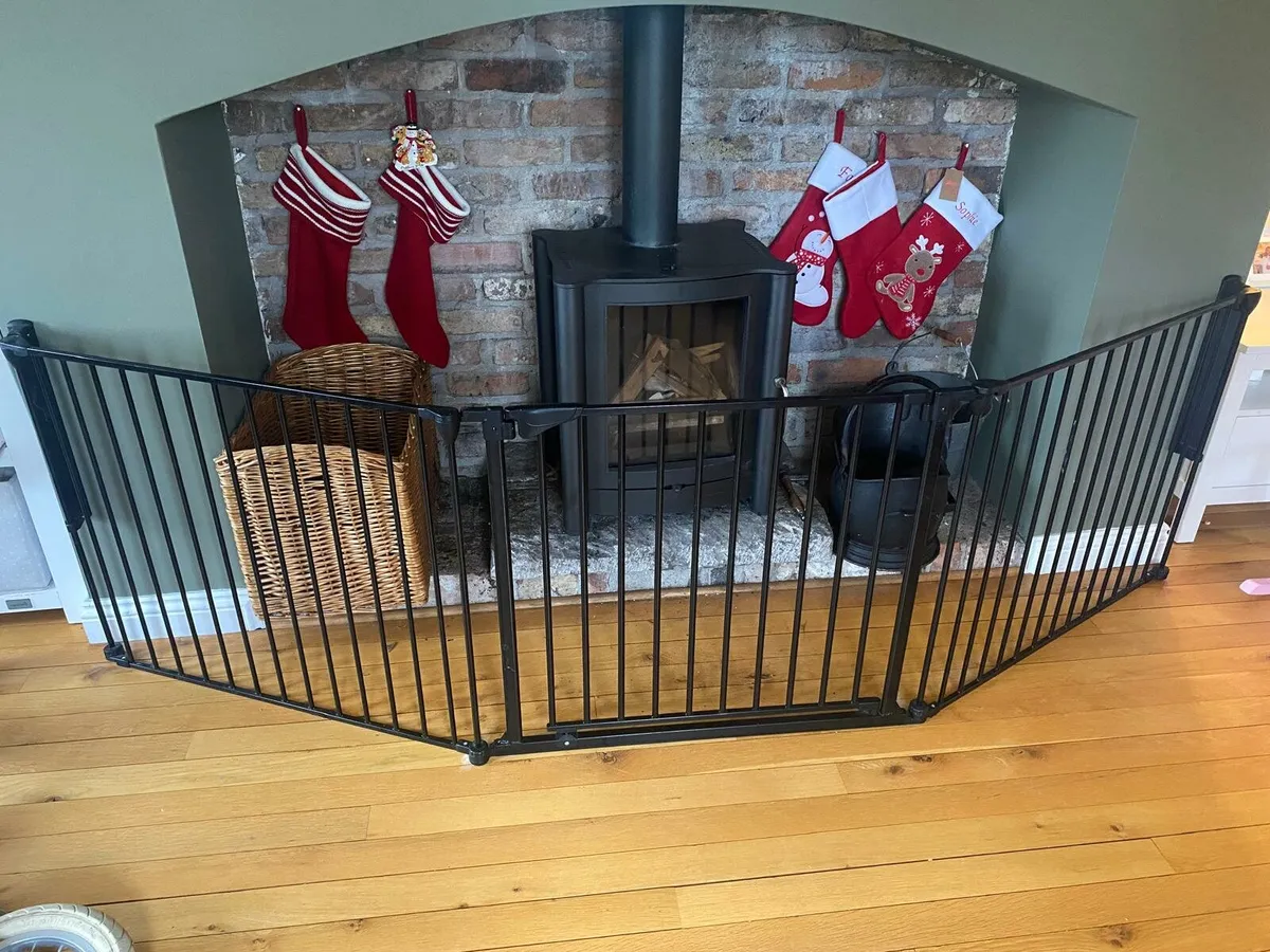 3 Panel Fireguard - Image 2
