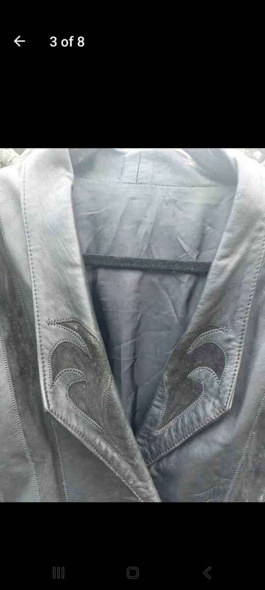 Vintage ladies black leather jacket (free postage) - Image 3