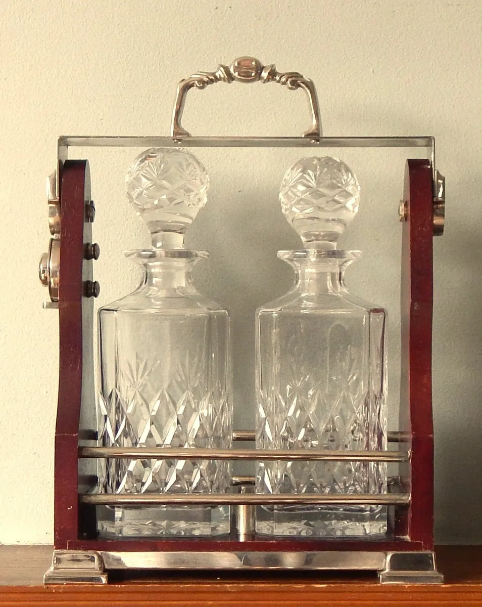 Twin Crystal Decanter Tantalus in Wood Case - Image 2
