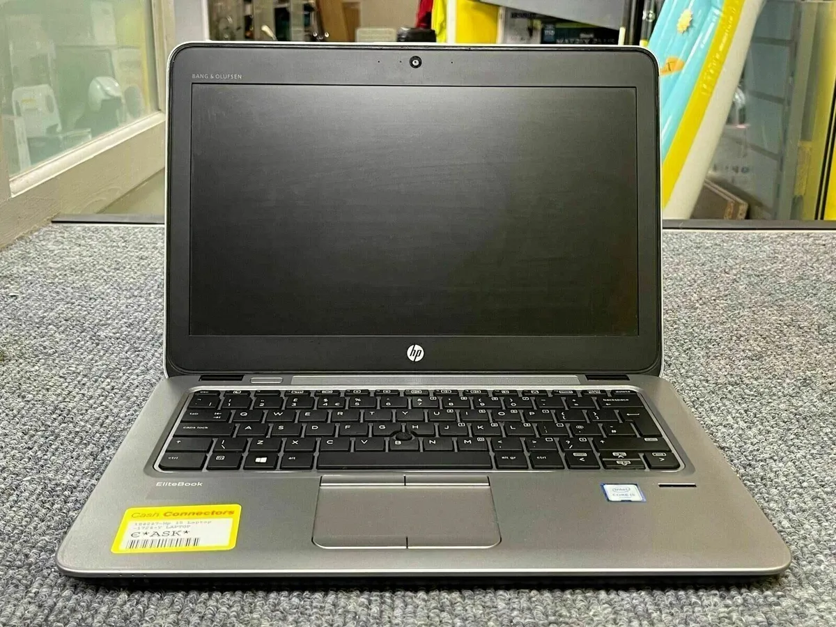 HP Elitebook 820 G3 - Image 1