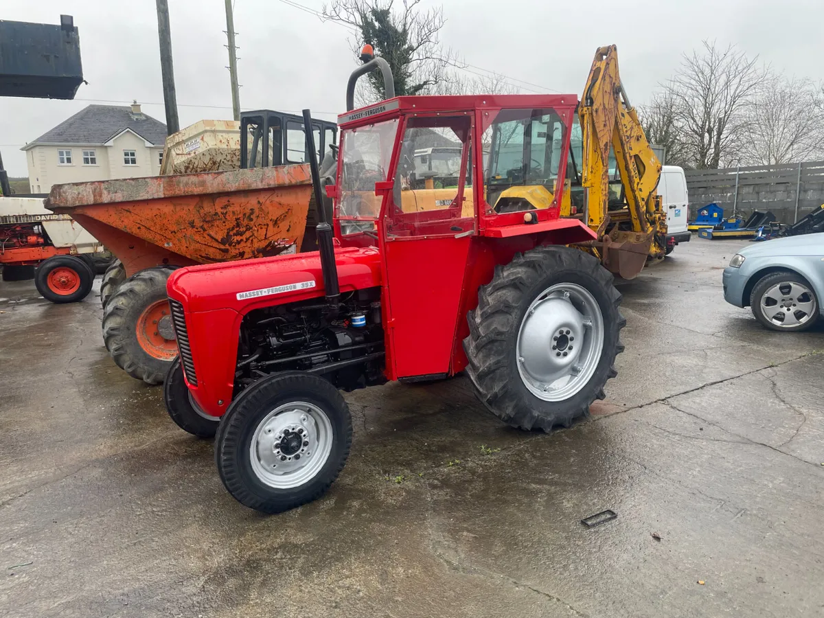 Massey Ferguson 35X - Image 1