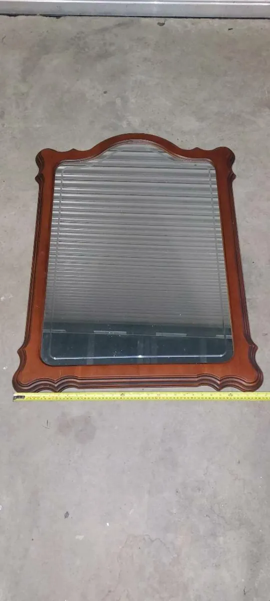 WALL MIRROR - Image 1