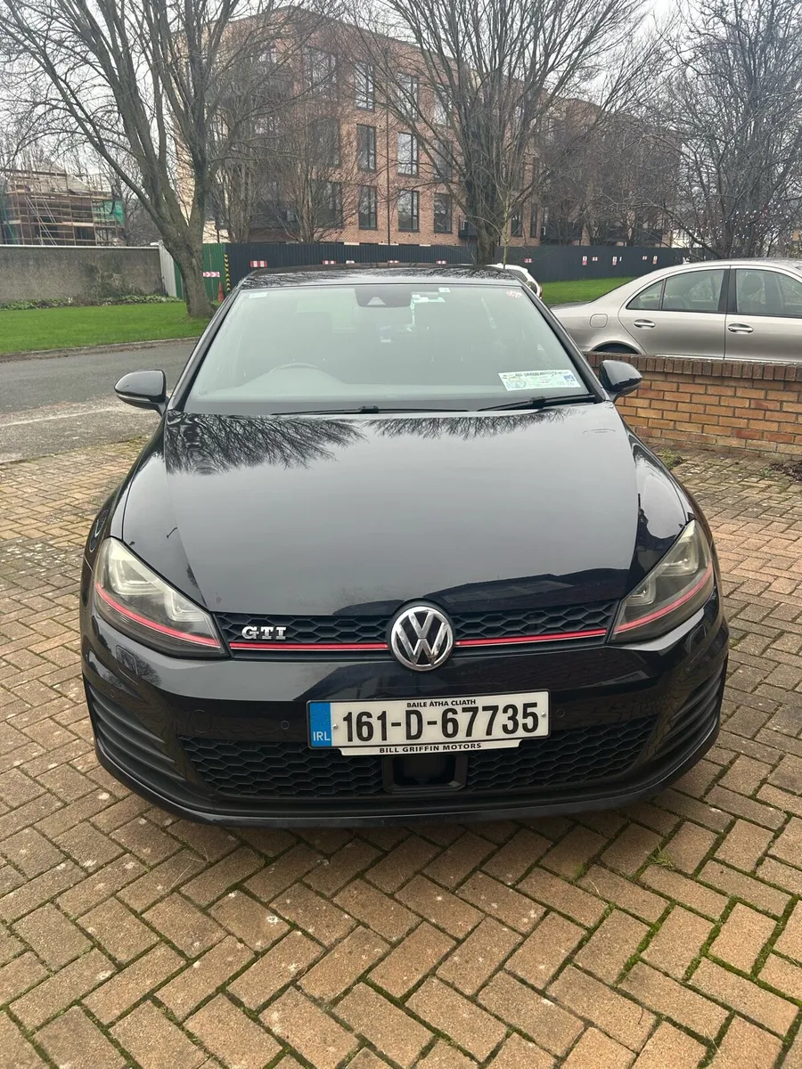 Volkswagen Golf GTI - Image 1
