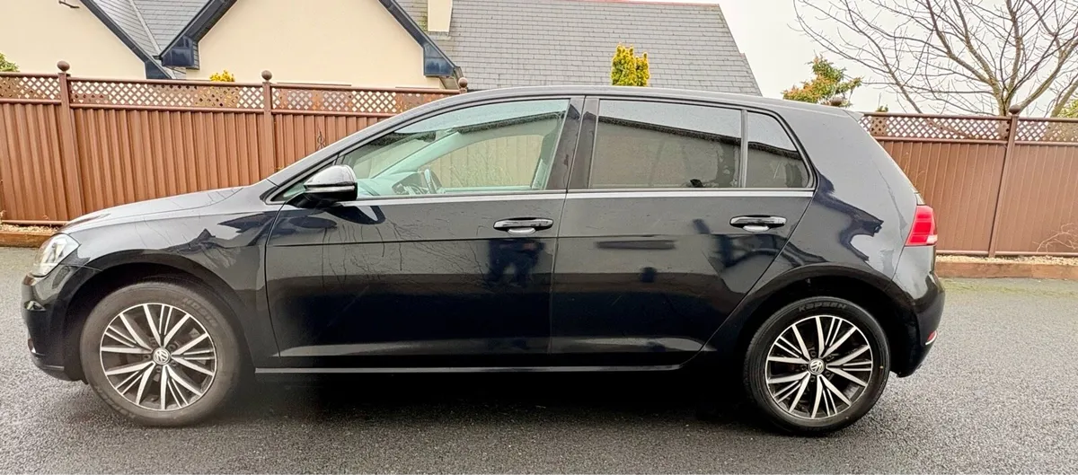 Volkswagen Golf - Image 3