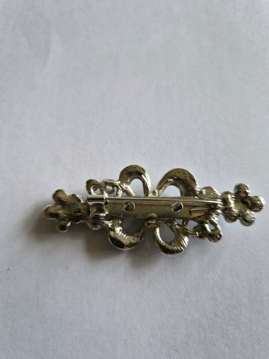 Vintage ladies broache - Image 2
