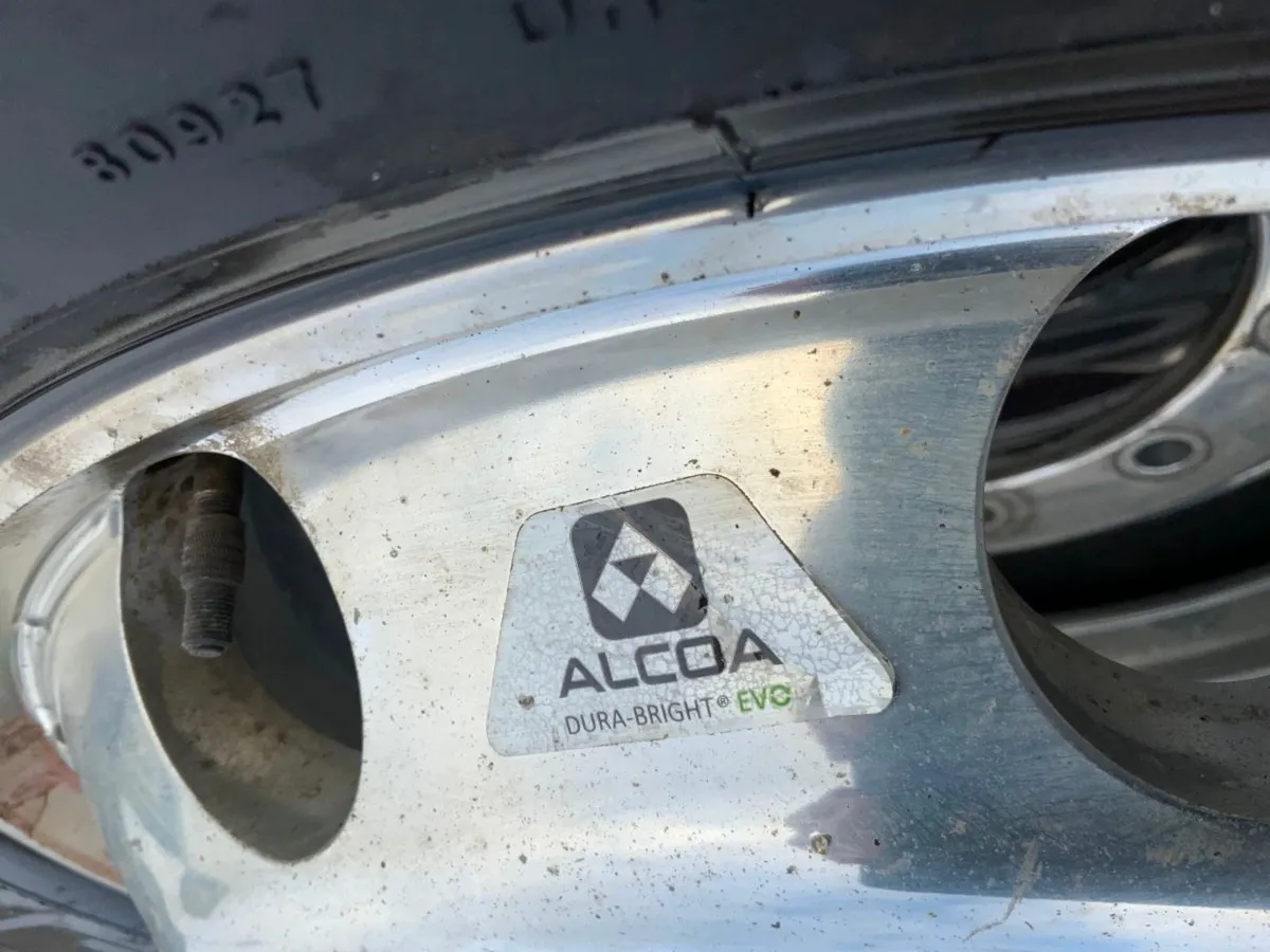 Scania R Series Alcoa Durabright Alloys Tyres. - Image 3