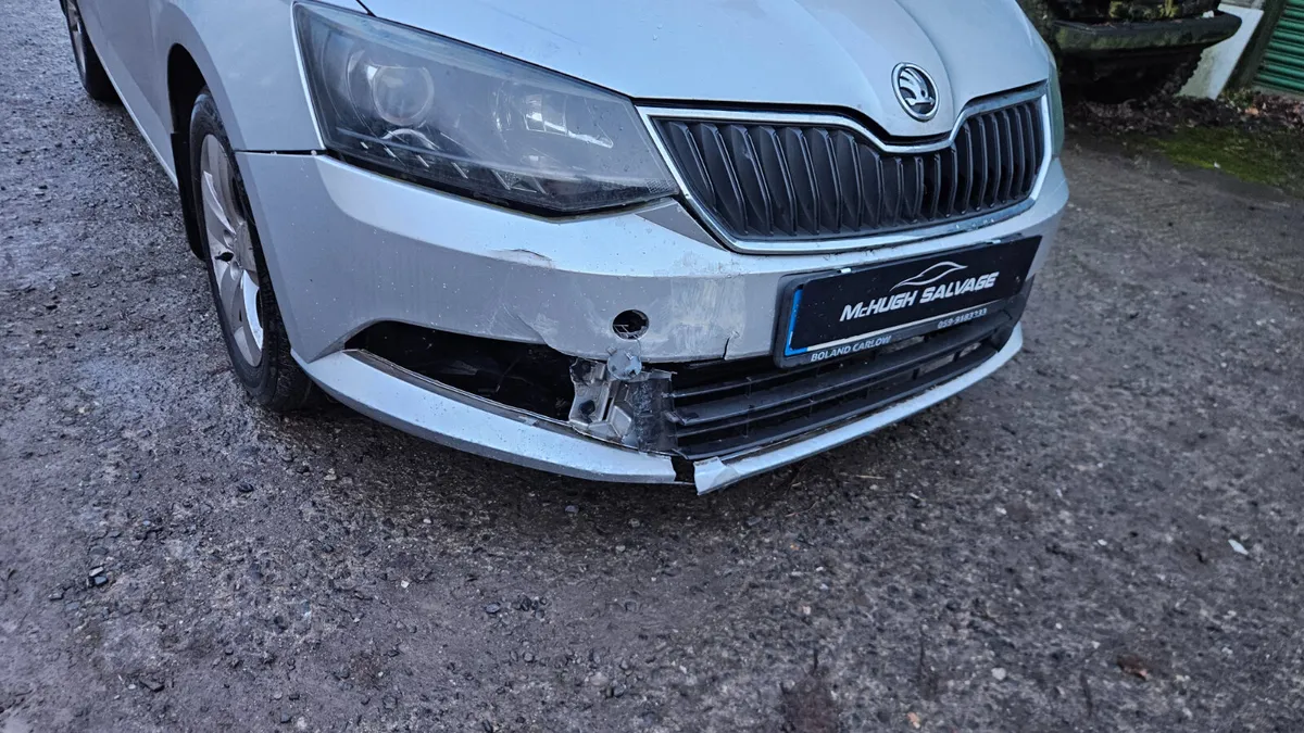 Skoda Fabia 2017 1.2 TSI 90 BHP AMBITION - Image 3