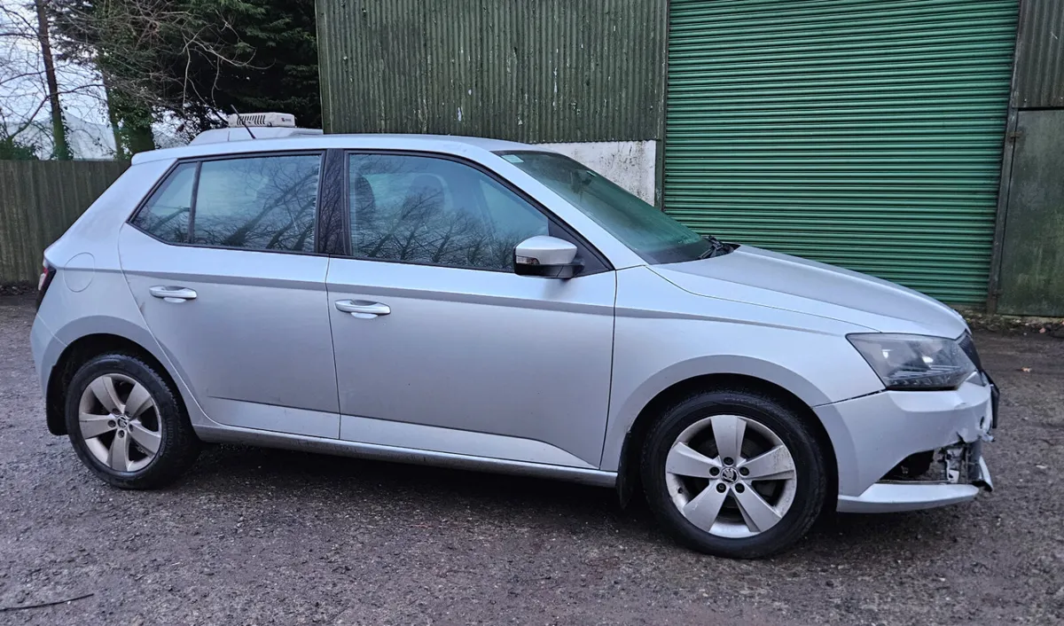 Skoda Fabia 2017 1.2 TSI 90 BHP AMBITION - Image 1