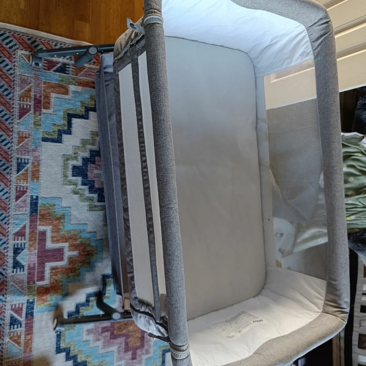 Nuby sleep by me crib / Co sleeper - Image 1