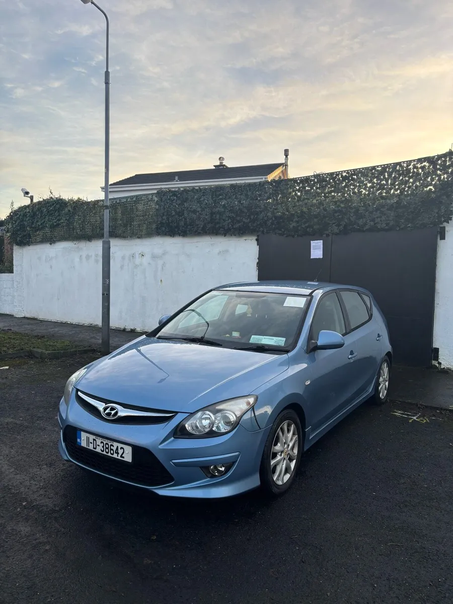 Hyundai i30 CRDI - Image 2