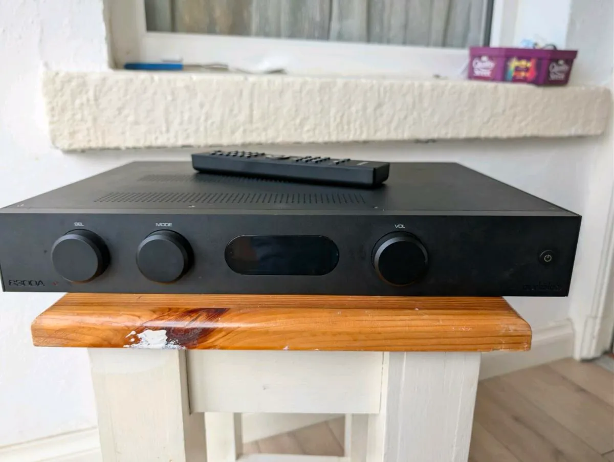 Audiolab 8300 a - Image 1