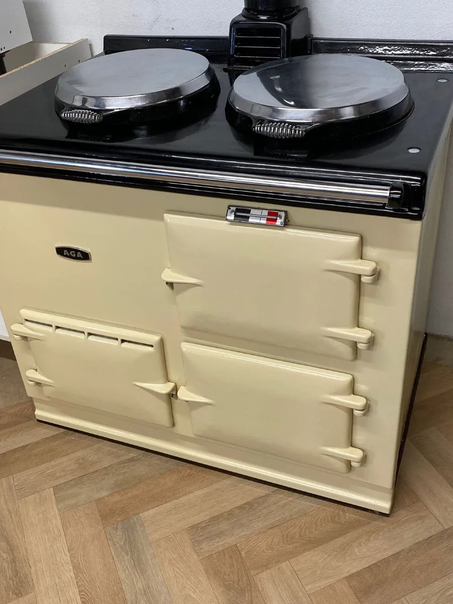 Aga  deluxe cooker - Image 2
