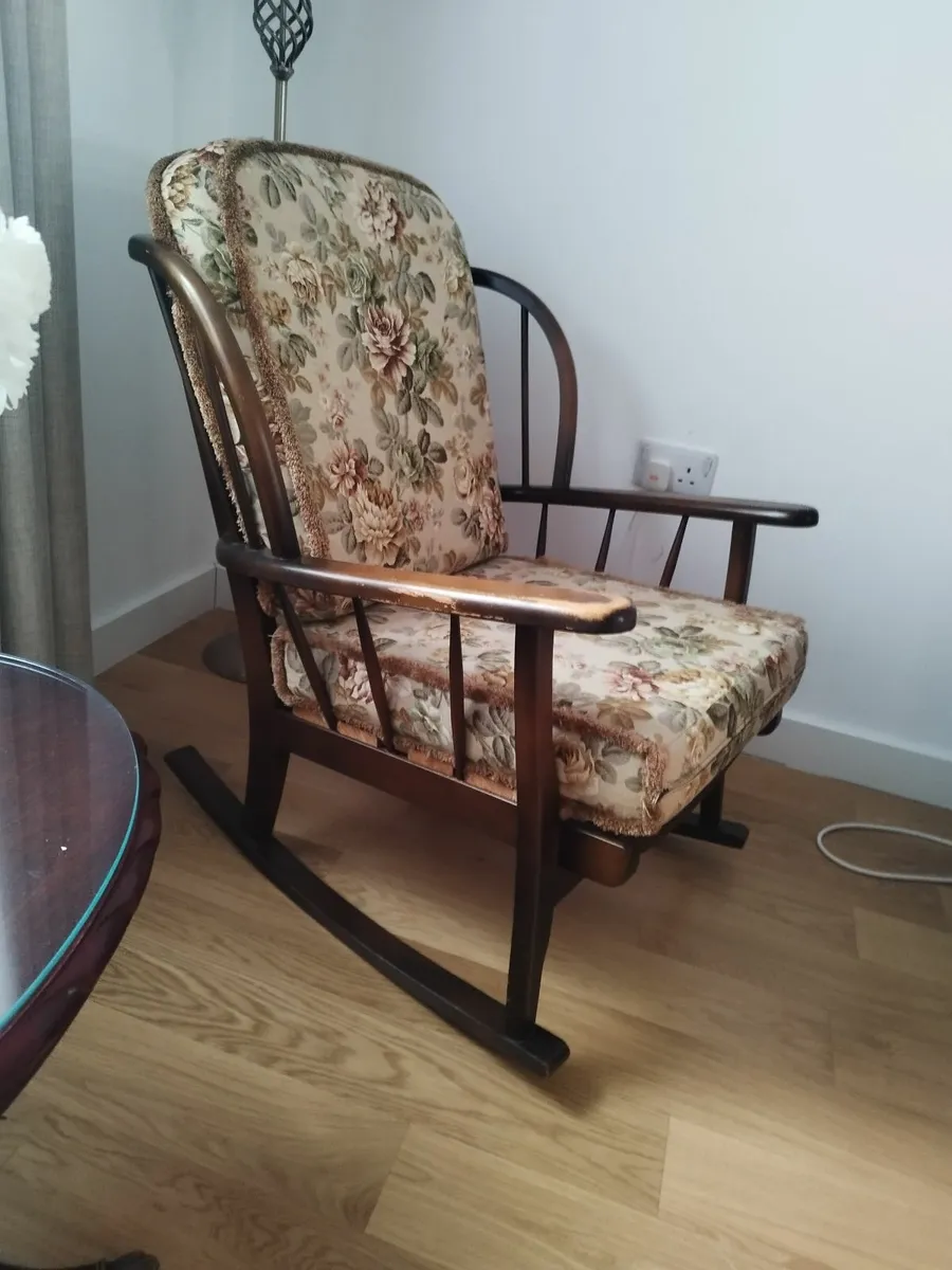 Rocking chair - Image 2