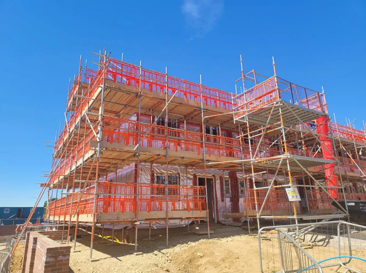 Scaffolding supply and erect - Image 2