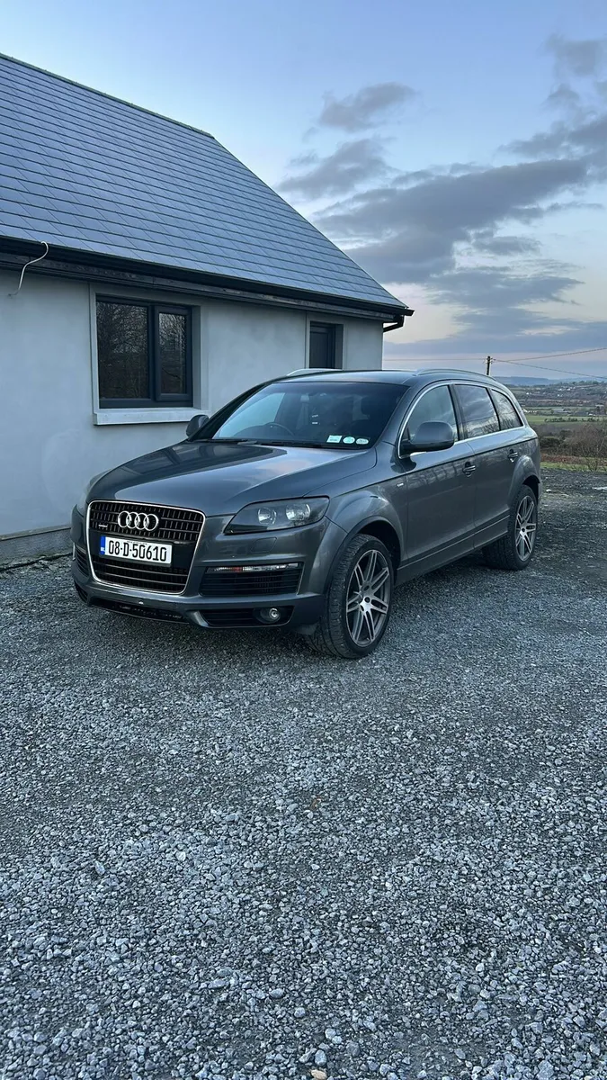 2008 Q7 Crewcab - Image 2