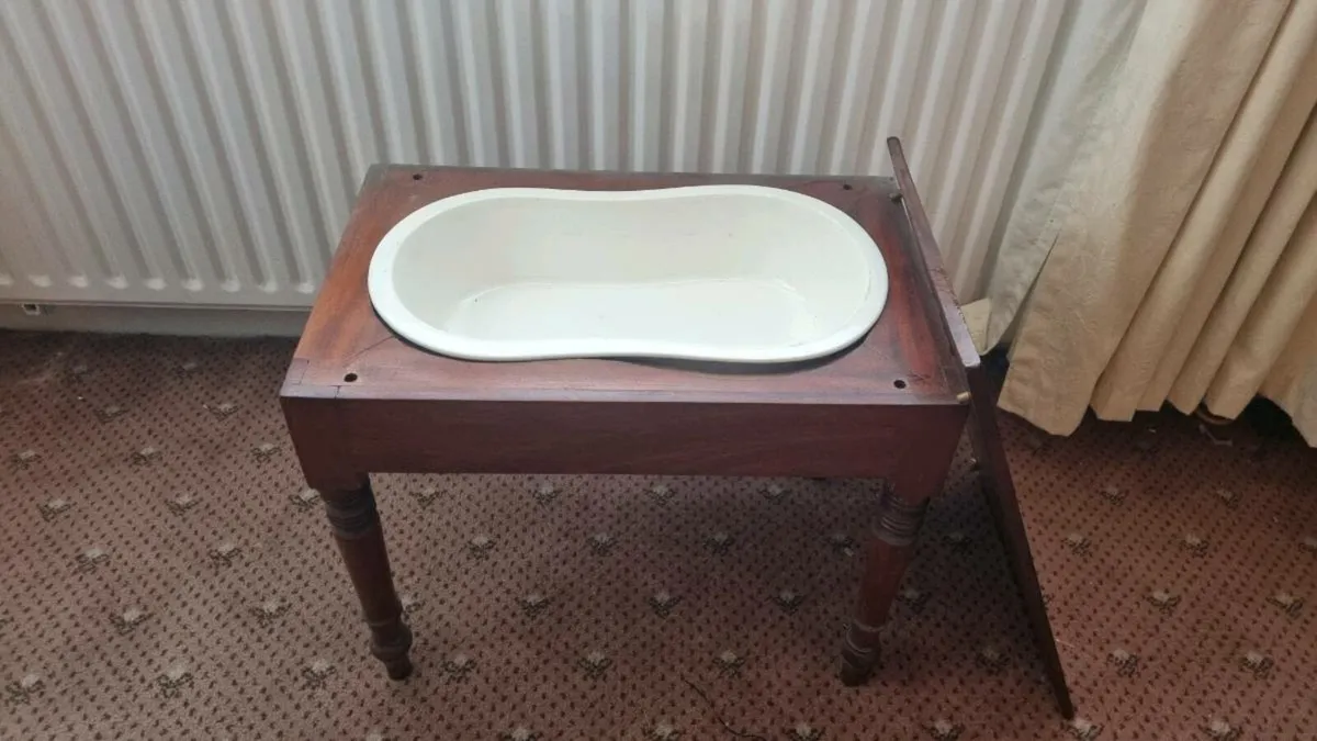 Antique Victorian Baby Bath Table - Image 2