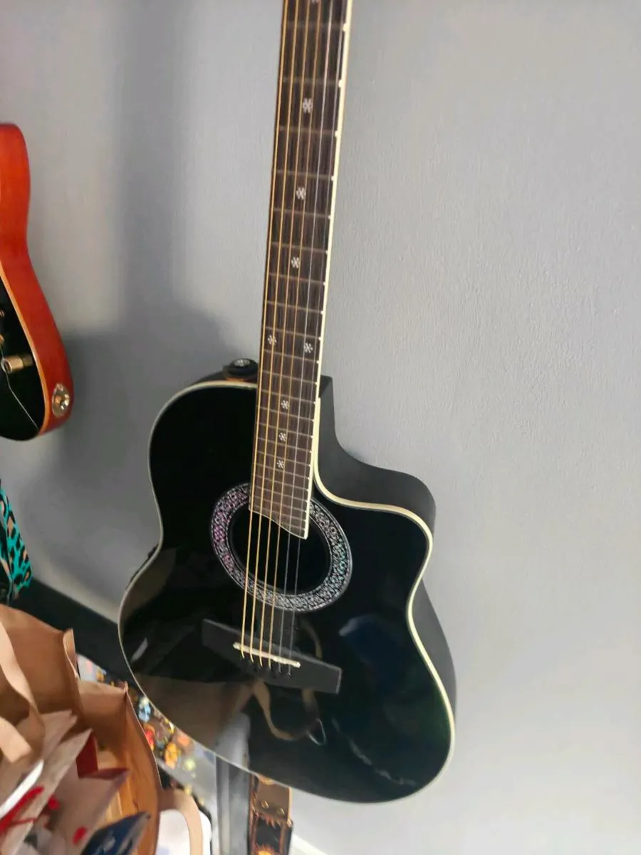 harley Benton semi acoustic guitar