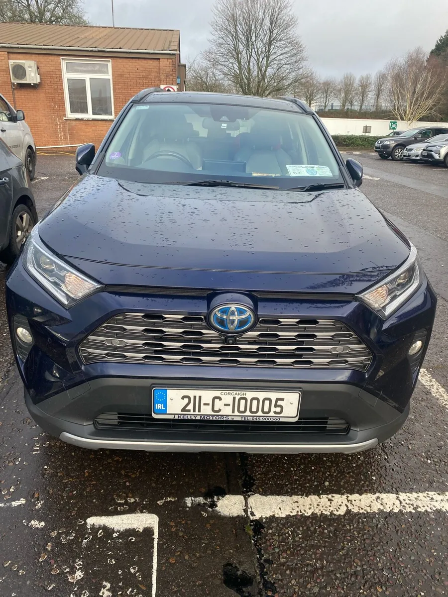 Toyota RAV4 AWD Platinum 2021 - Image 1