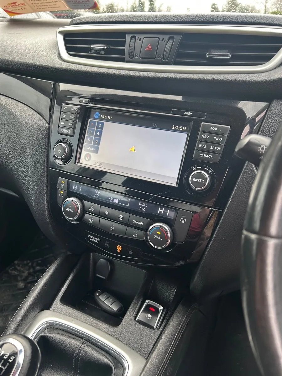 Nissan Qashqai 2015 - Image 3
