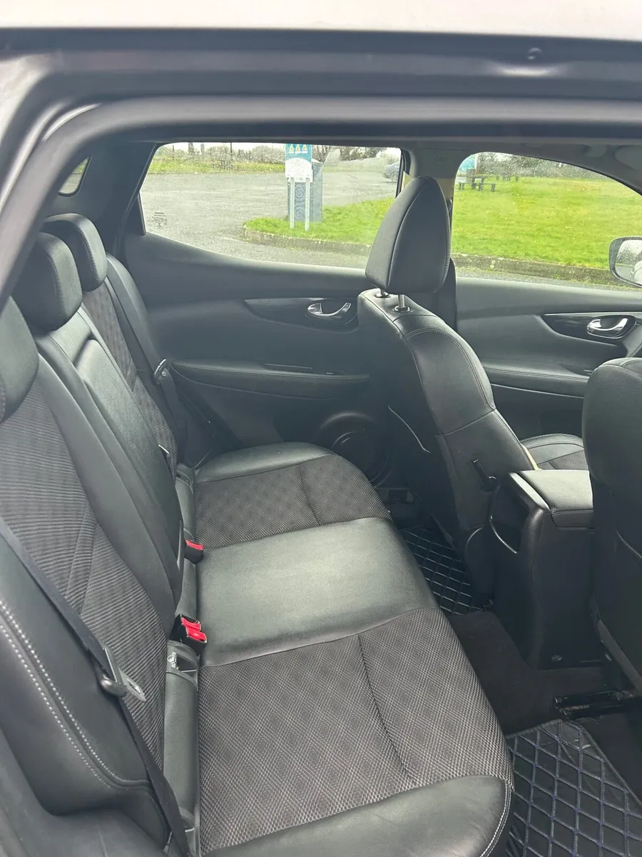 Nissan Qashqai 2015 - Image 4