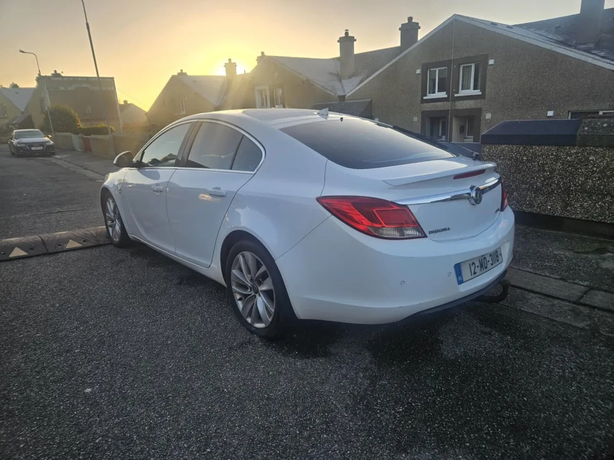 Vauxhall Insignia - Image 4
