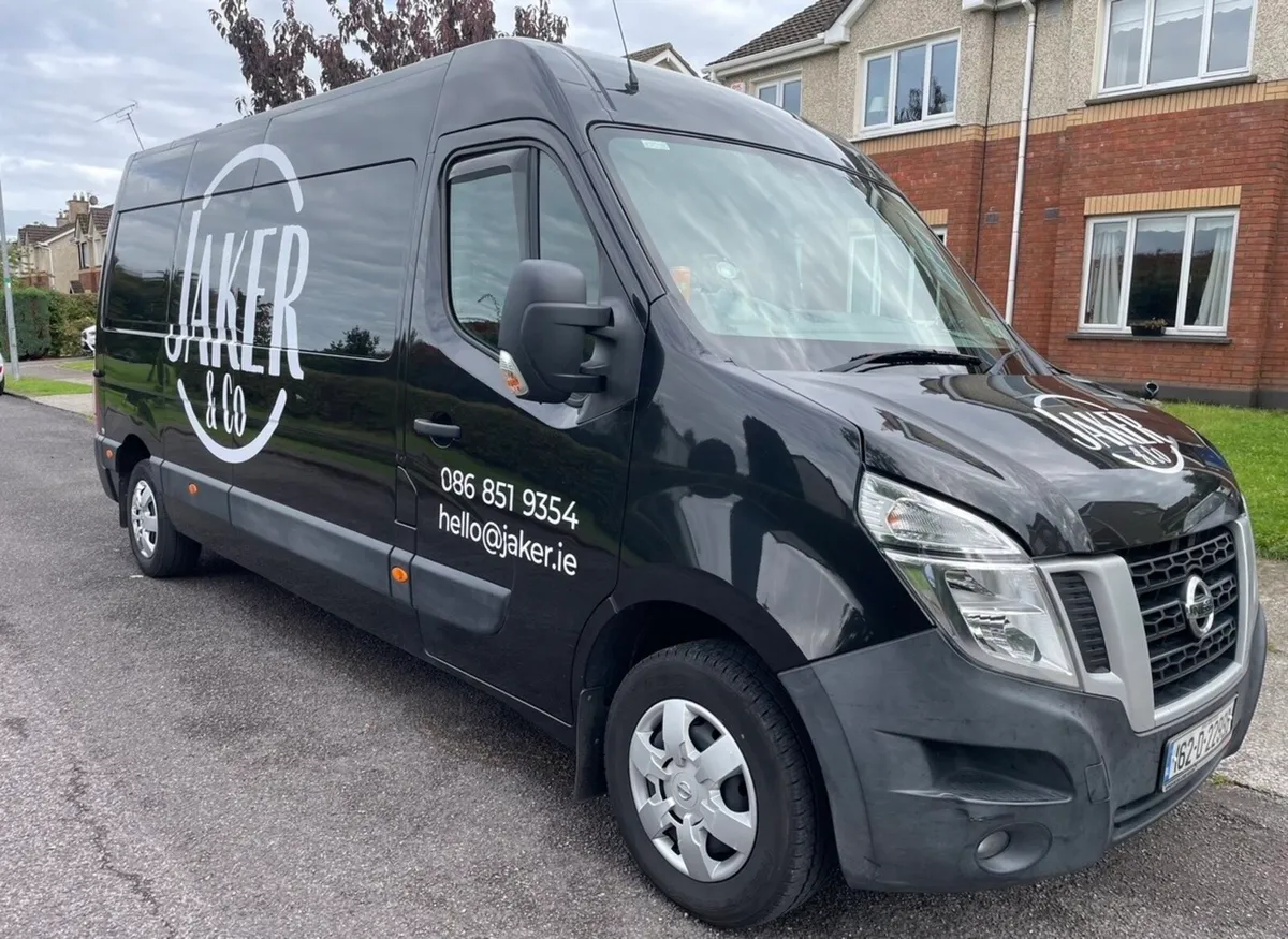 Nissan NV400 - Image 1