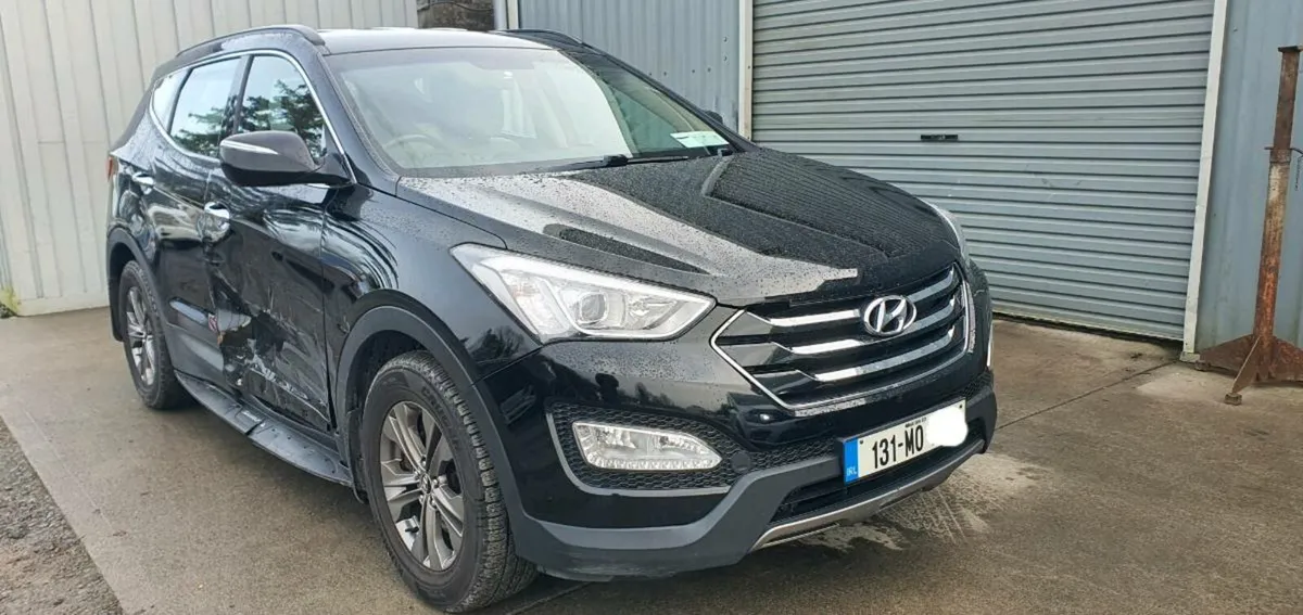 131 HYUNDAI SANTA FE 4X4 - Image 1
