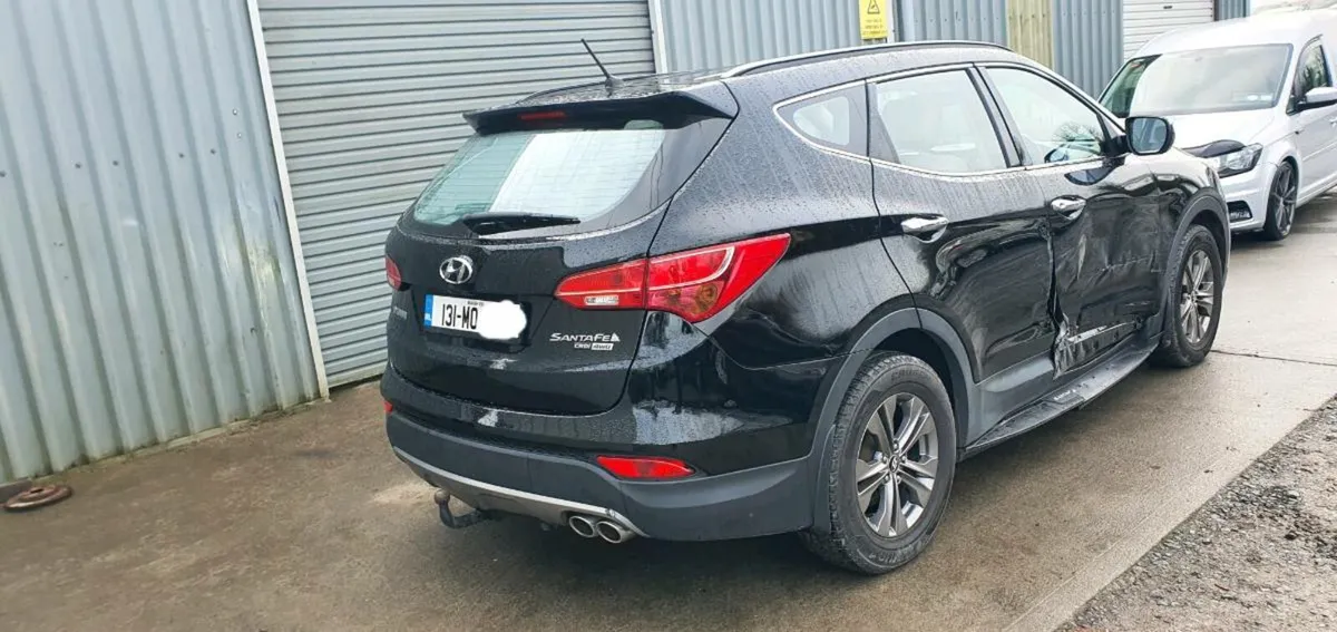 131 HYUNDAI SANTA FE 4X4 - Image 4