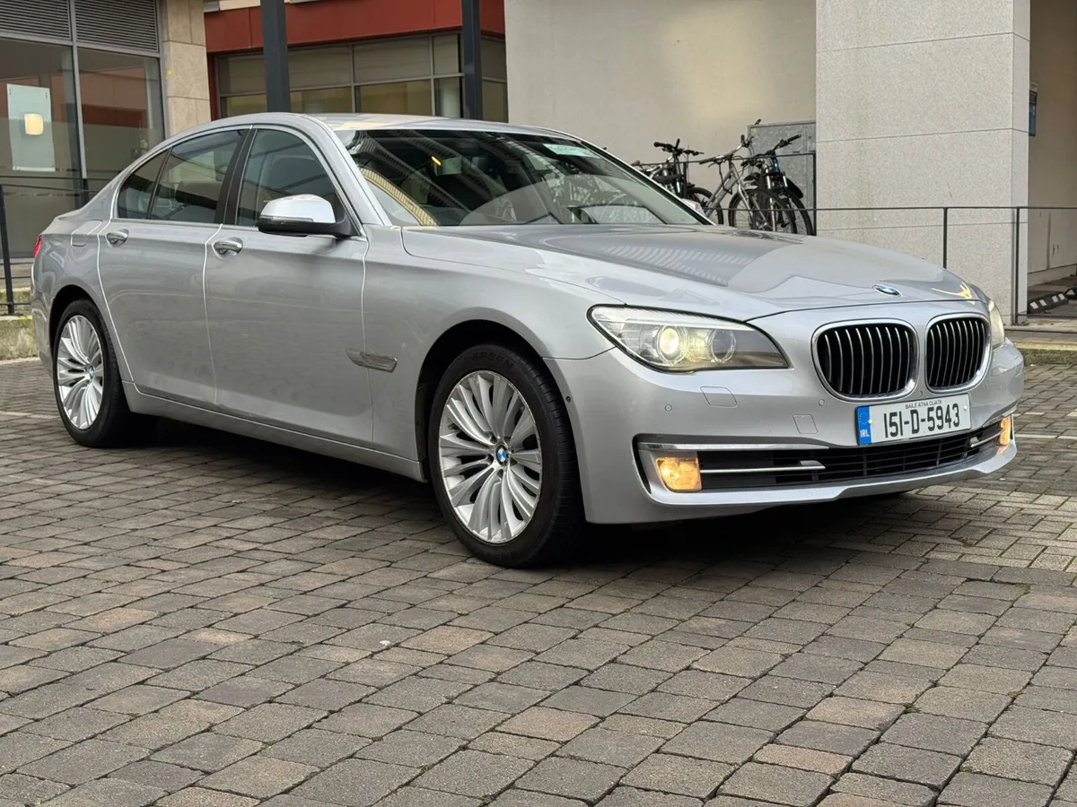BMW 7-Series 2015 730d - Image 1