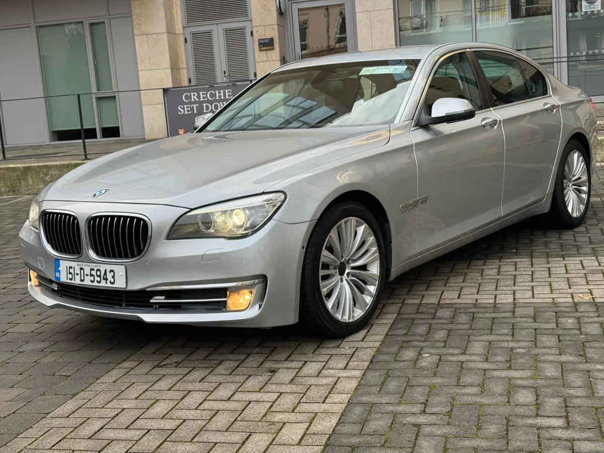 BMW 7-Series 2015 730d - Image 4