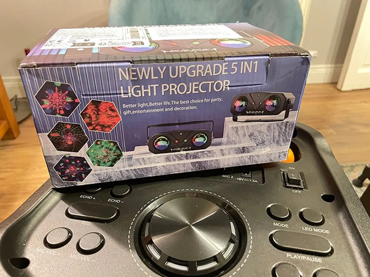 Large 500w JYX Party Speaker & Karaoke Machine PA System with 2 Wireless Microphones + 1 Wired Mic + Extra Lights - Image 4