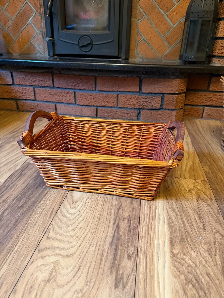 4 x Wicker Baskets - Image 4